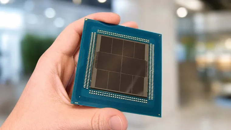 核心数翻到512后怎么比？AMD数据指向Zen 6每核约增33%