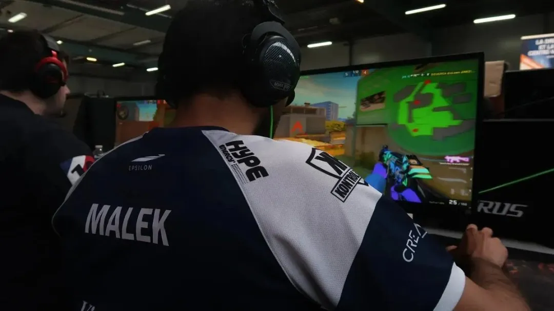 法国《CSGO》前职业选手兼主播Malek去世，年仅35岁